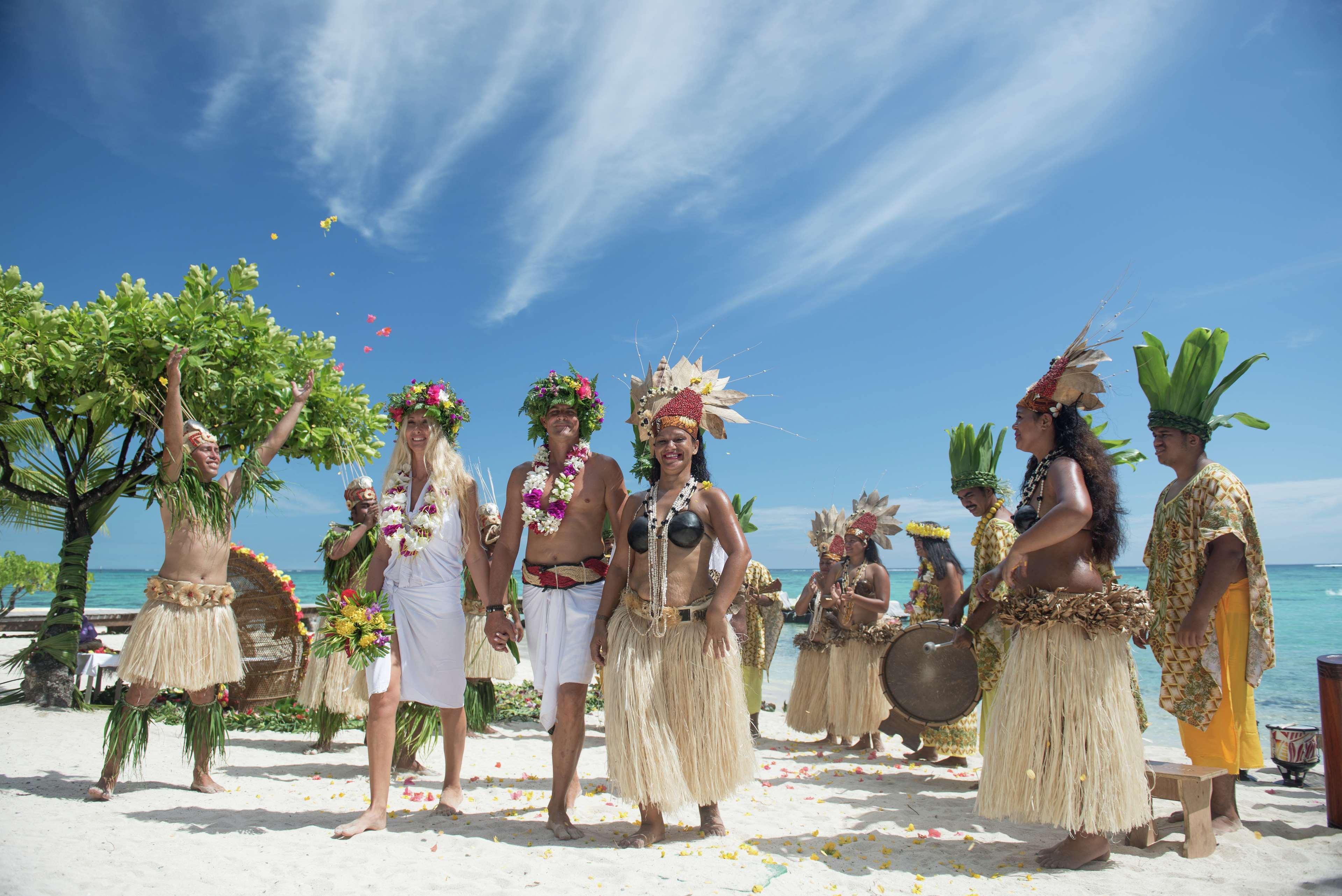 Hilton Moorea Lagoon Resort & Spa Papetoai Exterior photo