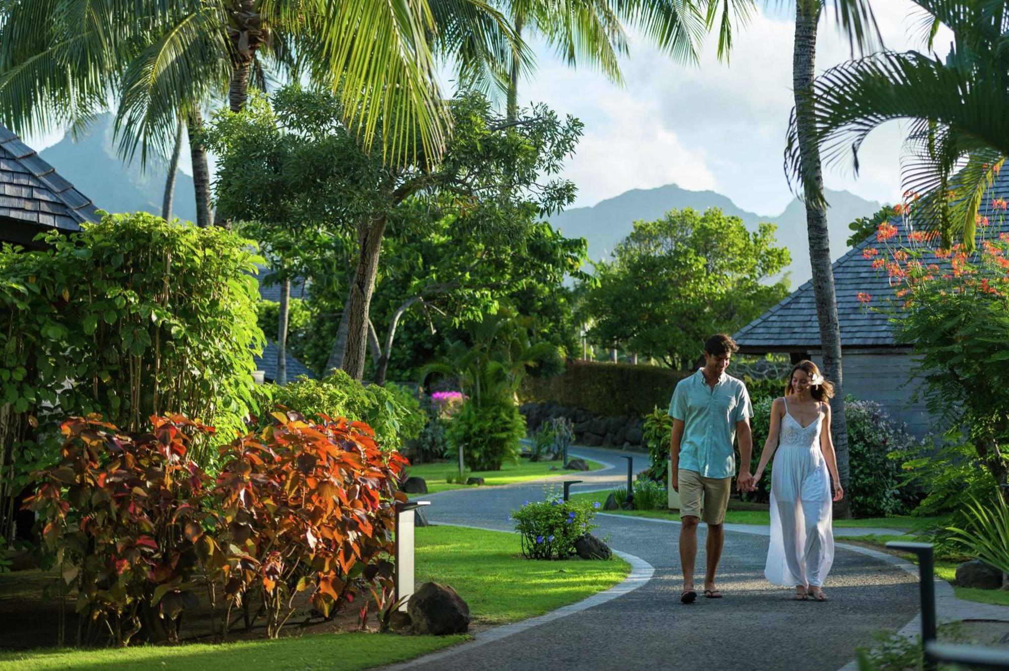 Hilton Moorea Lagoon Resort & Spa Papetoai Exterior photo